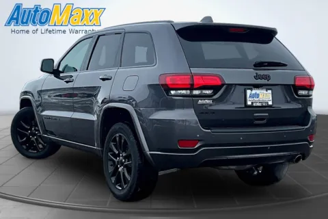 More photos of 2021 Jeep Grand Cherokee Laredo X at AutoMaxx of Aberdeen, SD