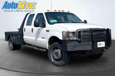 Another view of 2003 Ford F-450SD XL for sale in Aberdeen, SD at AutoMaxx of Aberdeen
