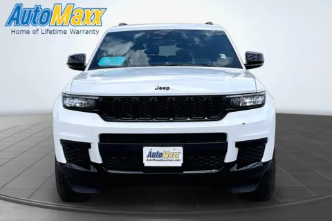 Photos of 2025 Jeep Grand Cherokee L Altitude X for sale in Aberdeen, SD at AutoMaxx of Aberdeen