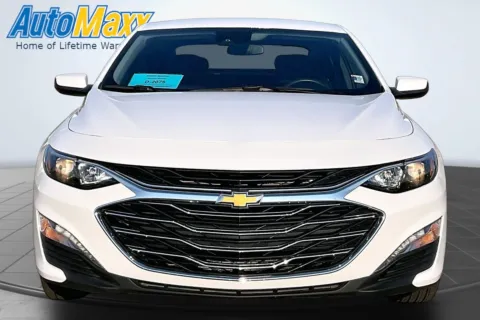 Photos of 2025 Chevrolet Malibu LT for sale in Aberdeen, SD at AutoMaxx of Aberdeen