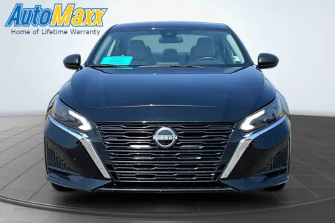 Photos of 2025 Nissan Altima 2.5 SV for sale in Aberdeen, SD at AutoMaxx of Aberdeen