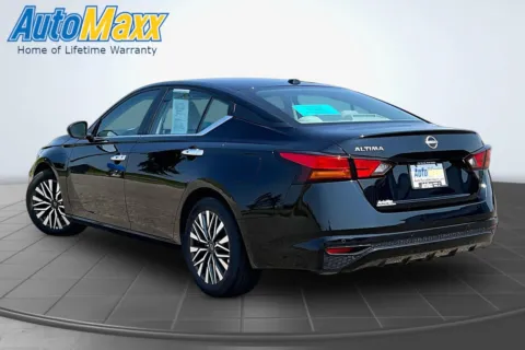 More photos of 2025 Nissan Altima 2.5 SV at AutoMaxx of Aberdeen, SD