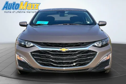 Photos of 2025 Chevrolet Malibu LT for sale in Aberdeen, SD at AutoMaxx of Aberdeen