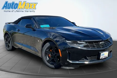 Another view of 2020 Chevrolet Camaro 1LT for sale in Aberdeen, SD at AutoMaxx of Aberdeen