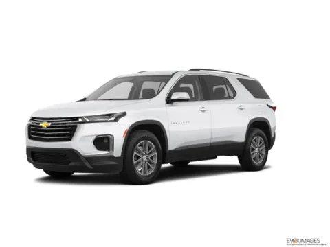 White 2023 Chevrolet Traverse LT for sale in Aberdeen, SD