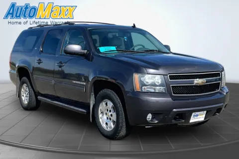 Another view of 2010 Chevrolet Suburban 1500 LT for sale in Aberdeen, SD at AutoMaxx of Aberdeen