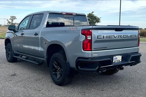 Another view of 2024 Chevrolet Silverado 1500 LT Trail Boss for sale in Aberdeen, SD at AutoMaxx of Aberdeen
