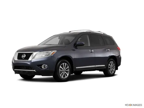 Gray 2013 Nissan Pathfinder SL for sale in Aberdeen, SD