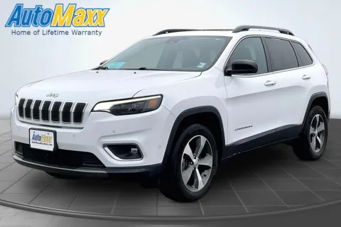 White 2022 Jeep Cherokee Limited for sale in Aberdeen, SD