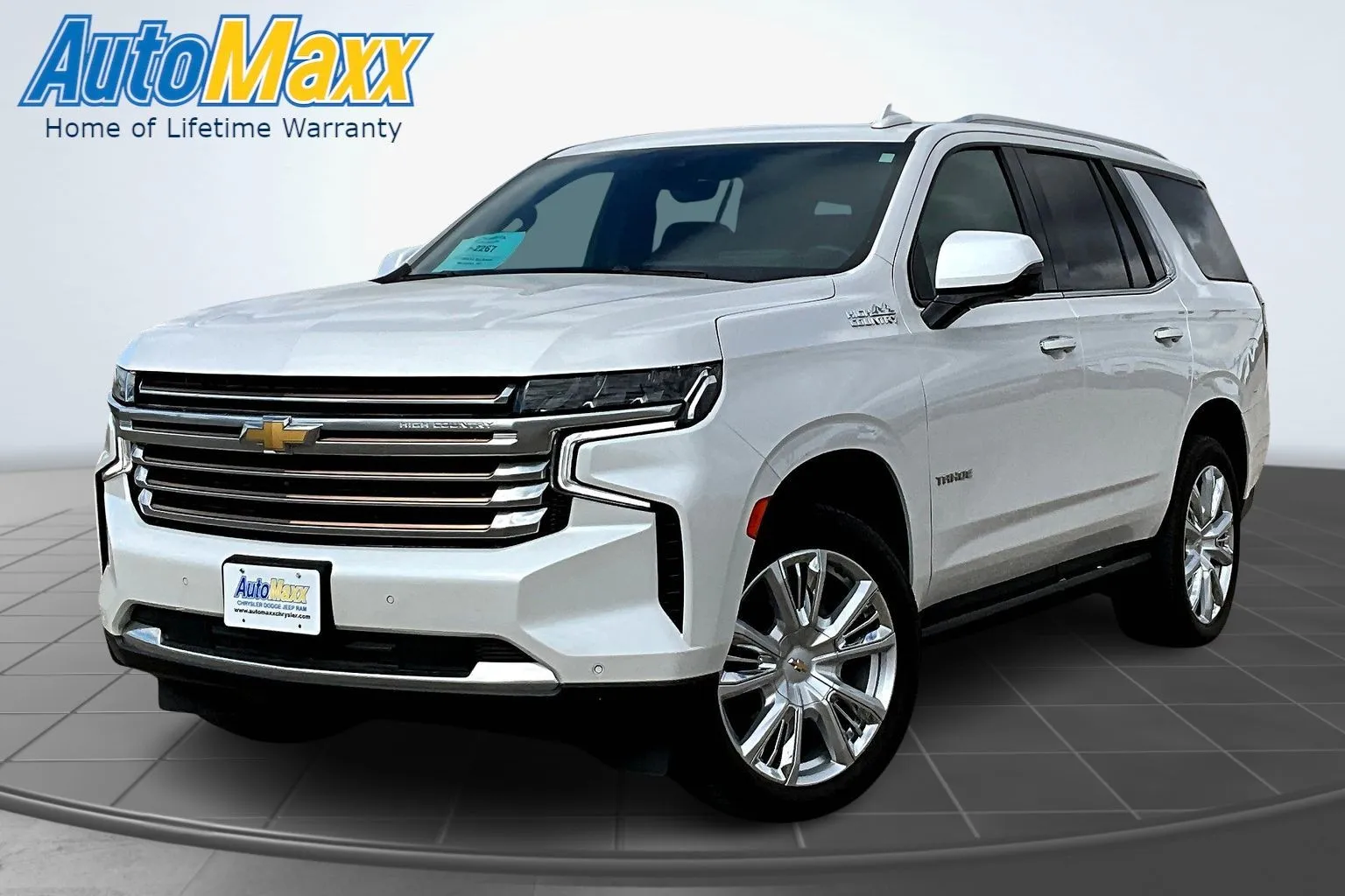 White 2023 Chevrolet Tahoe High Country for sale in Milbank, SD