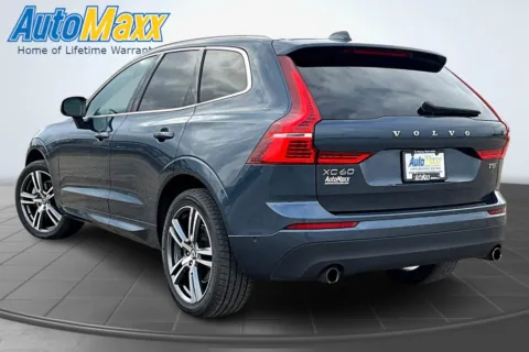 More photos of 2018 Volvo XC60 Momentum at Automaxx Chrysler Dodge Jeep Ram, SD