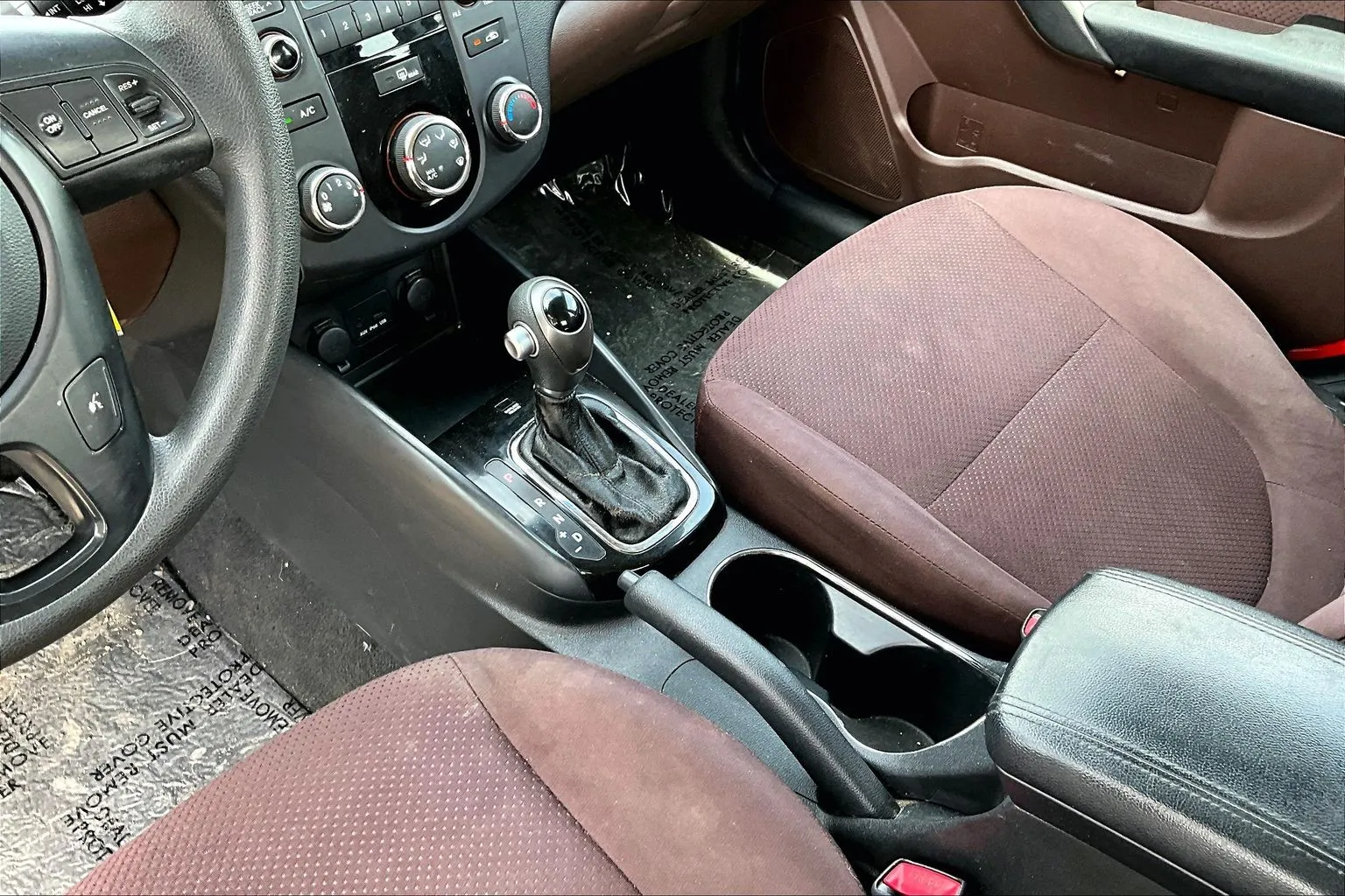 2011 Kia Forte EX - Photo 16