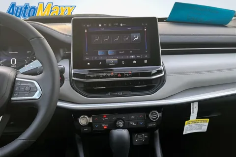 More photos of 2026 Jeep Compass Limited at Automaxx Chrysler Dodge Jeep Ram, SD