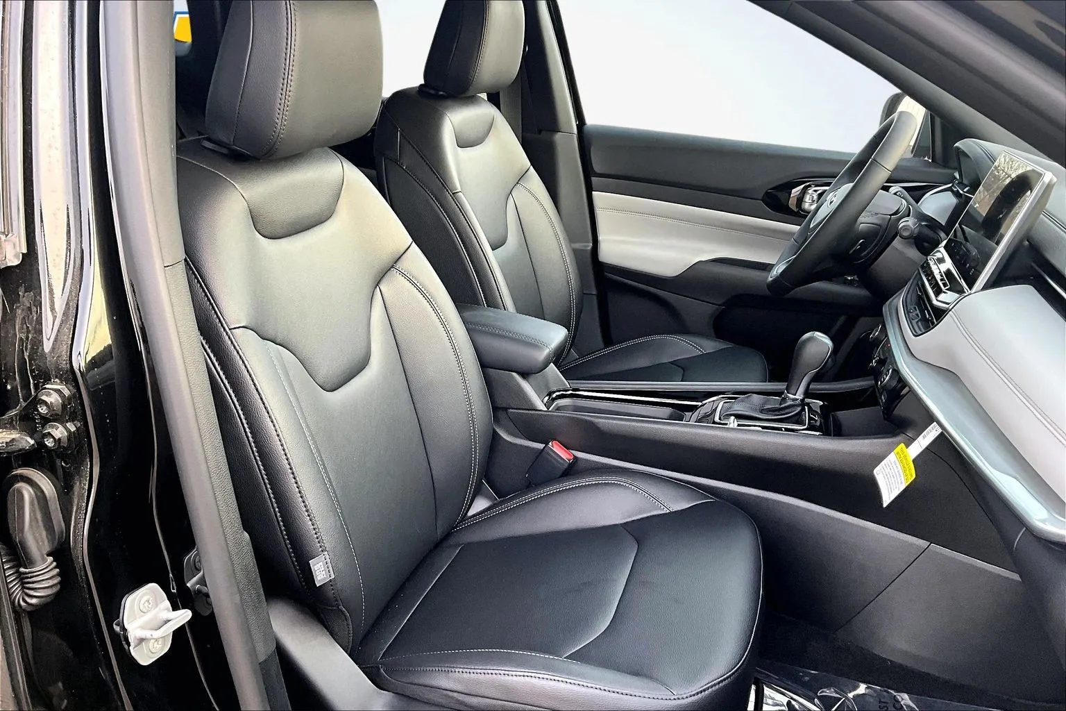 2026 Jeep Compass Limited - Photo 6