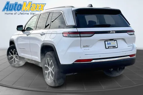More photos of 2025 Jeep Grand Cherokee Limited at Automaxx Chrysler Dodge Jeep Ram, SD