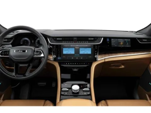 Another view of 2026 Jeep Grand Cherokee Limited for sale in Milbank, SD at AutoMaxx Chrysler Dodge Jeep Ram