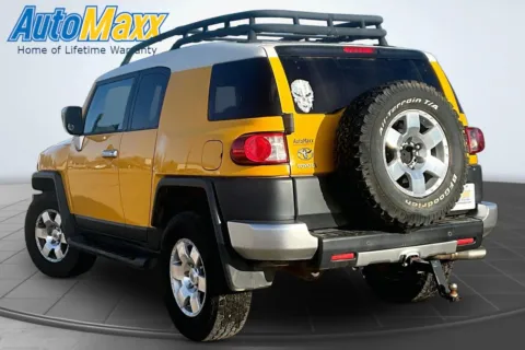 More photos of 2007 Toyota FJ Cruiser CRUISER at AutoMaxx Chrysler Dodge Jeep Ram, SD
