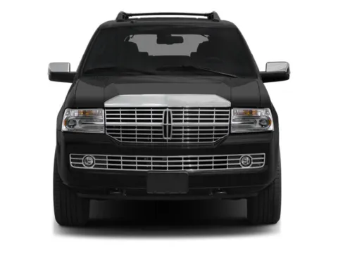 More photos of 2013 Lincoln Navigator L at AutoMaxx Chrysler Dodge Jeep Ram, SD