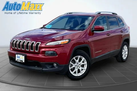 Red 2017 Jeep Cherokee Latitude for sale in Milbank, SD