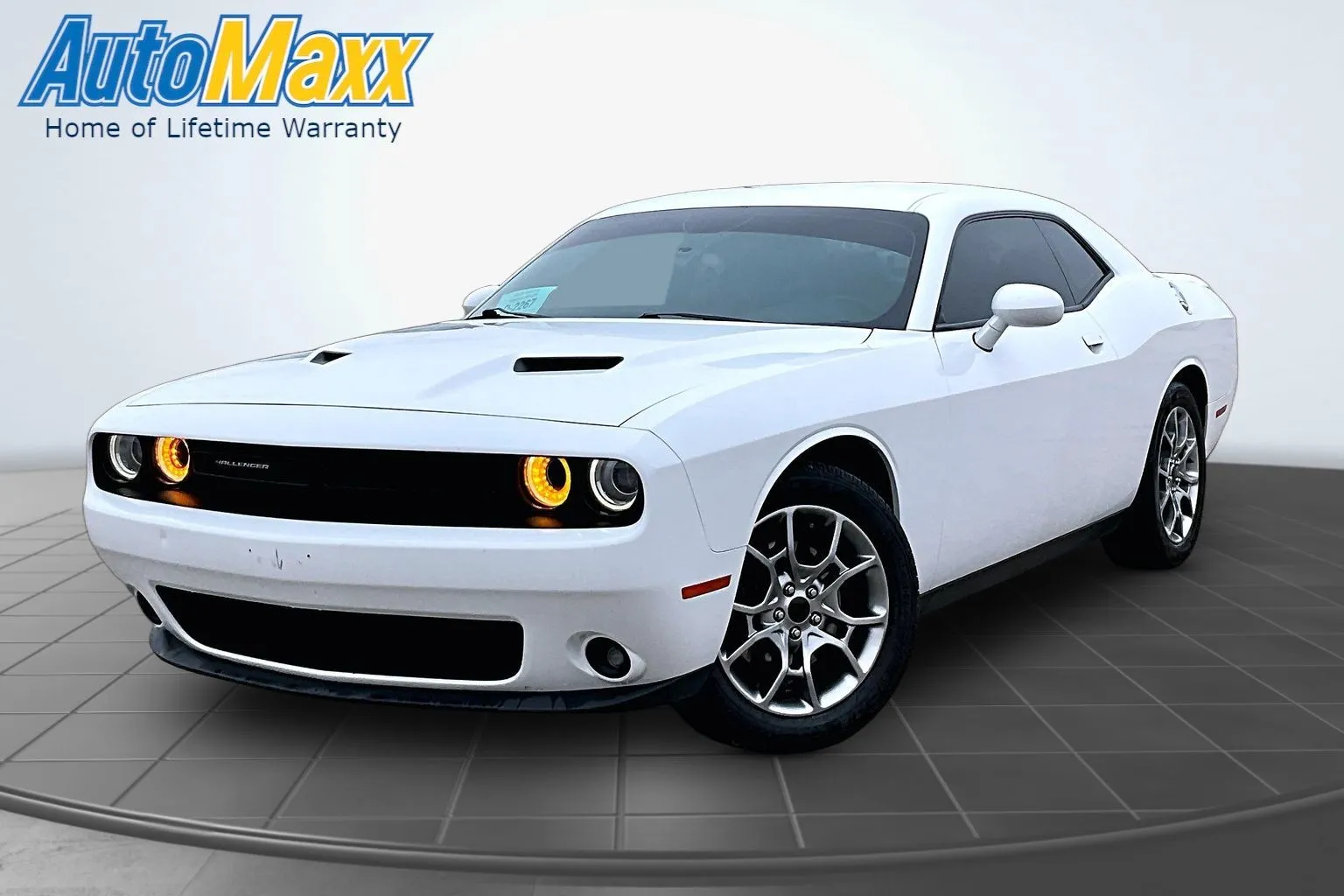 White 2017 Dodge Challenger GT for sale in Milbank, SD