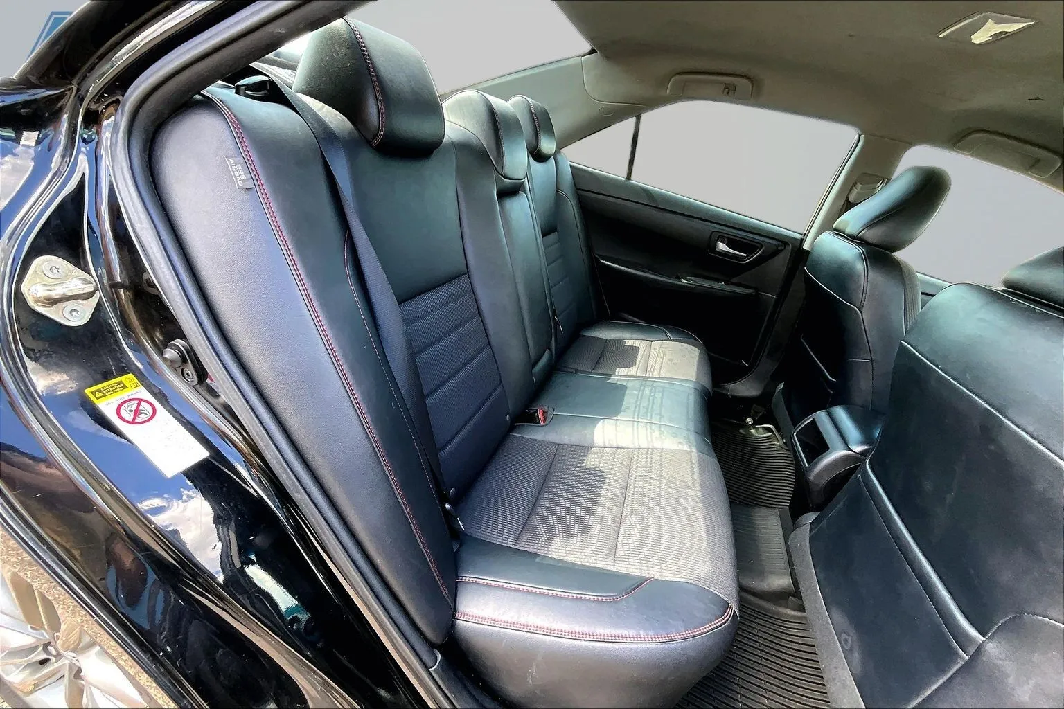 2016 Toyota Camry Special Edition - Photo 24