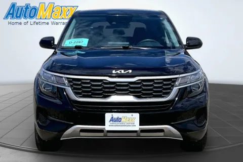 Photos of 2023 Kia Seltos LX for sale in Milbank, SD at AutoMaxx Chrysler Dodge Jeep Ram