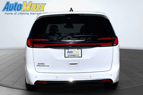 More photos of 2023 Chrysler Pacifica Touring L at AutoMaxx Chrysler Dodge Jeep Ram, SD