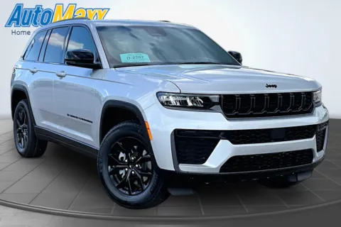 Photos of 2026 Jeep Grand Cherokee Laredo Altitude for sale in Milbank, SD at AutoMaxx Chrysler Dodge Jeep Ram