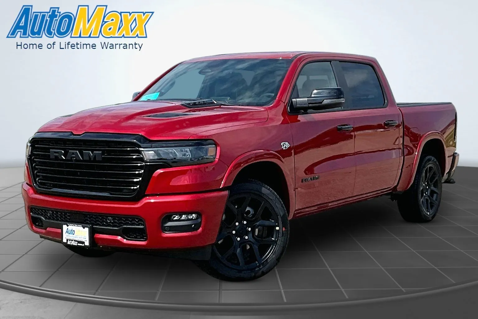 2026 RAM 1500 Laramie 4x4 Crew Cab 5'7's photo
