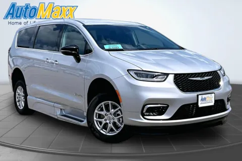 Another view of 2024 Chrysler Pacifica Touring L for sale in Milbank, SD at AutoMaxx Chrysler Dodge Jeep Ram