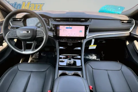 More photos of 2026 Jeep Grand Cherokee Limited at AutoMaxx Chrysler Dodge Jeep Ram, SD