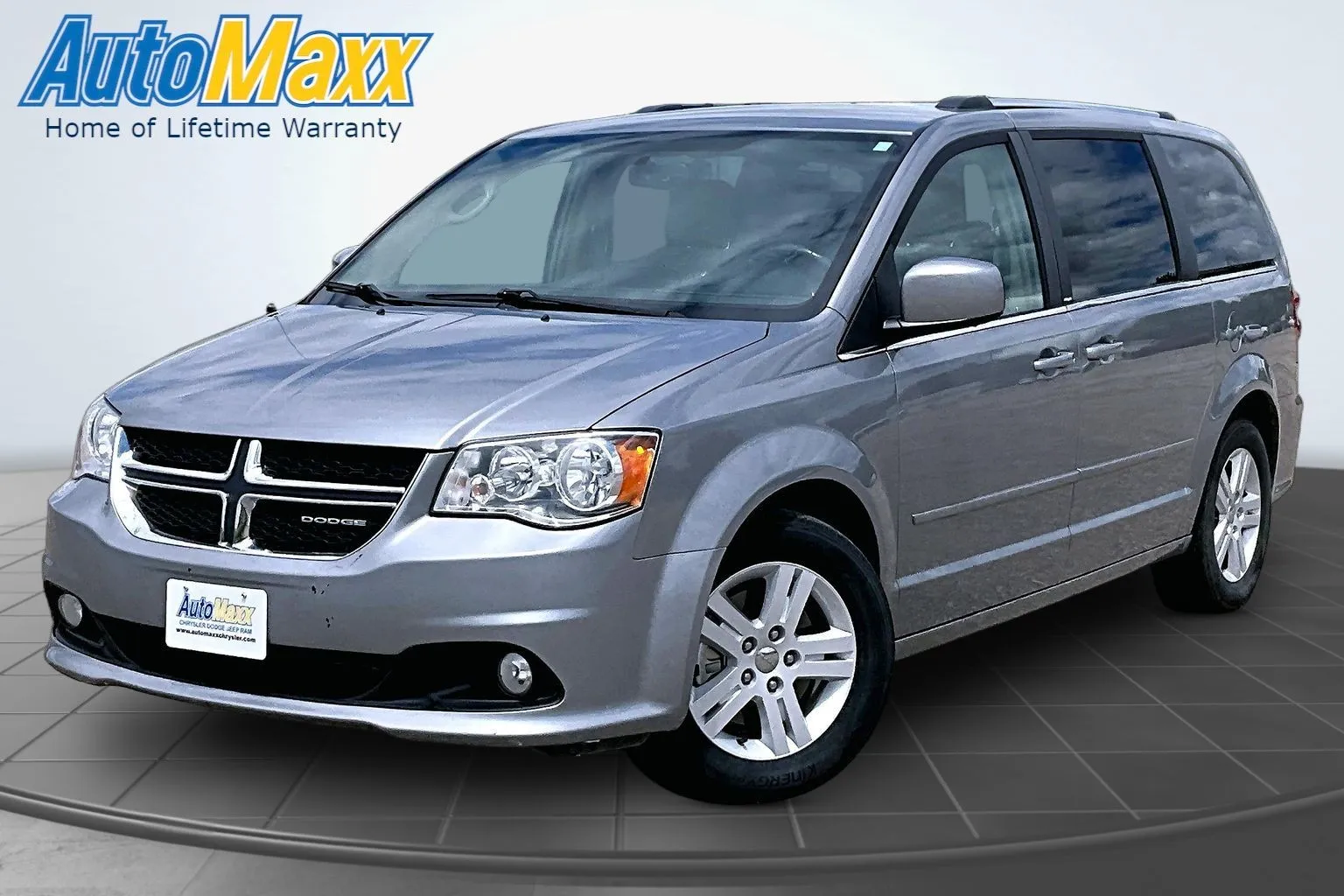 Silver 2013 Dodge Grand Caravan Crew for sale in Milbank, SD