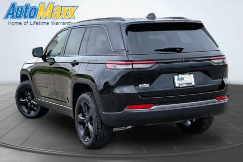 Another view of 2026 Jeep Grand Cherokee Limited for sale in Milbank, SD at AutoMaxx Chrysler Dodge Jeep Ram