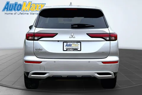 More photos of 2024 Mitsubishi Outlander at AutoMaxx Chrysler Dodge Jeep Ram, SD