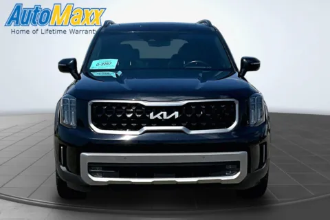 Photos of 2023 Kia Telluride for sale in Milbank, SD at AutoMaxx Chrysler Dodge Jeep Ram