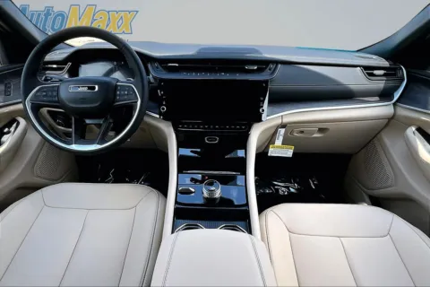 More photos of 2026 Jeep Grand Cherokee Limited at AutoMaxx Chrysler Dodge Jeep Ram, SD