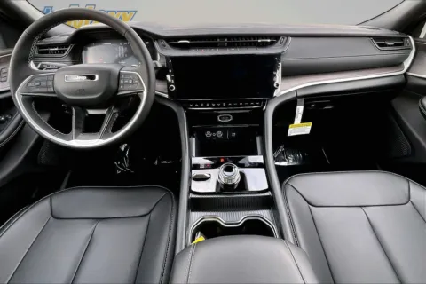 More photos of 2026 Jeep Grand Cherokee Limited at AutoMaxx Chrysler Dodge Jeep Ram, SD