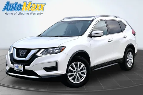 White 2017 Nissan Rogue SV for sale in Milbank, SD