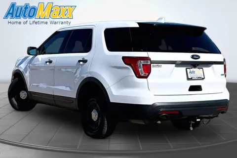 More photos of 2017 Ford Police Interceptor Utility at AutoMaxx Chrysler Dodge Jeep Ram, SD