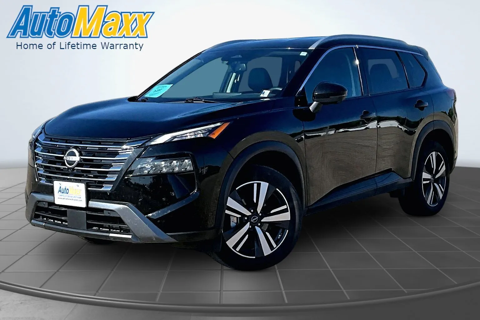 Black 2026 Nissan Rogue SL for sale in Milbank, SD