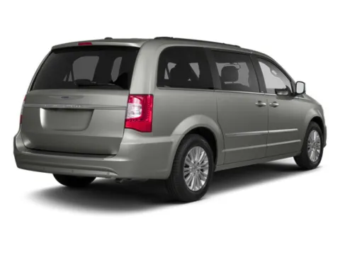 More photos of 2013 Chrysler Town & Country Touring-L at AutoMaxx Chrysler Dodge Jeep Ram, SD