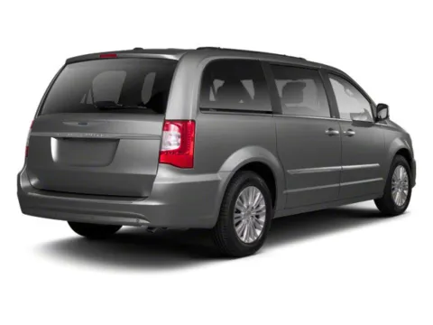 Photos of 2013 Chrysler Town & Country Touring-L for sale in Milbank, SD at AutoMaxx Chrysler Dodge Jeep Ram
