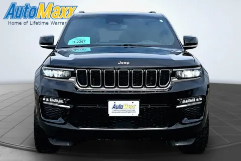 Photos of 2024 Jeep Grand Cherokee Limited for sale in Milbank, SD at AutoMaxx Chrysler Dodge Jeep Ram