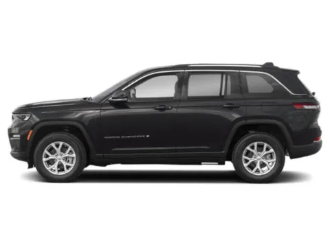 Another view of 2024 Jeep Grand Cherokee Limited for sale in Milbank, SD at AutoMaxx Chrysler Dodge Jeep Ram