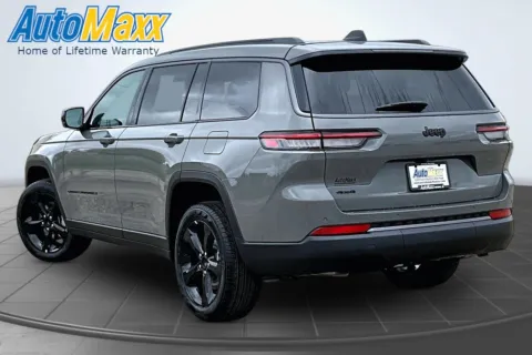 Another view of 2027 Jeep Grand Cherokee L Limited for sale in Milbank, SD at AutoMaxx Chrysler Dodge Jeep Ram