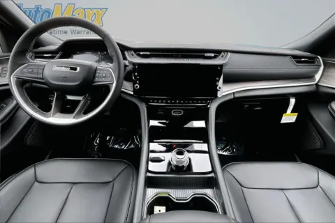 More photos of 2027 Jeep Grand Cherokee L Limited at AutoMaxx Chrysler Dodge Jeep Ram, SD