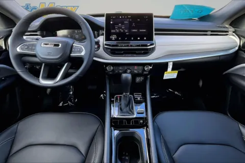 More photos of 2027 Jeep Compass Limited at AutoMaxx Chrysler Dodge Jeep Ram, SD