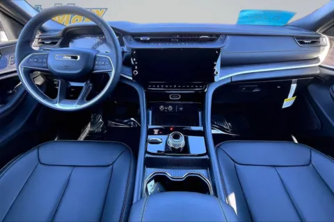 More photos of 2027 Jeep Grand Cherokee L Limited at AutoMaxx Chrysler Dodge Jeep Ram, SD