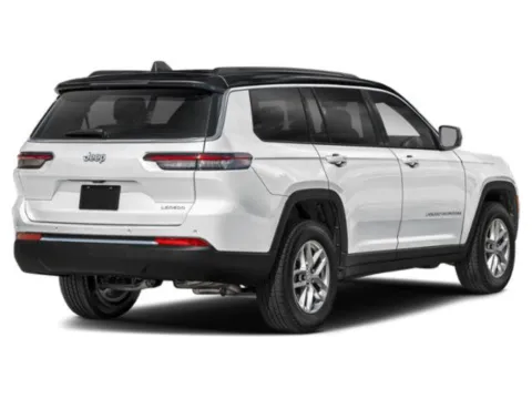 Another view of 2025 Jeep Grand Cherokee L Limited for sale in Milbank, SD at AutoMaxx Chrysler Dodge Jeep Ram