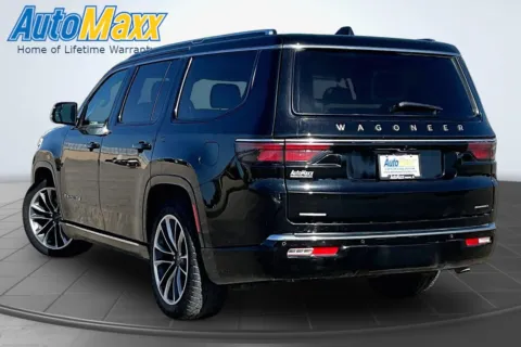 More photos of 2023 Jeep Wagoneer Series III at AutoMaxx Chrysler Dodge Jeep Ram, SD